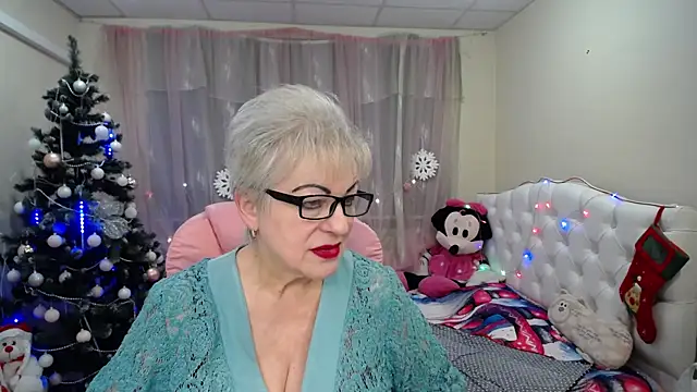 KayleSmoll online show from 01-09-25, 04:41