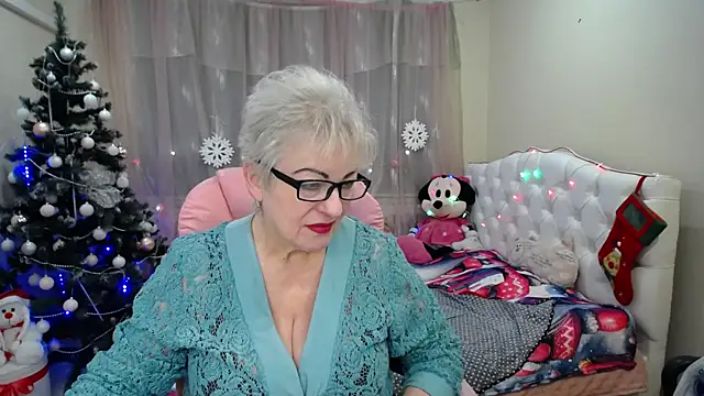 KayleSmoll online show from 01-15-25, 10:13