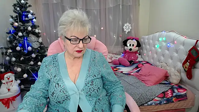 KayleSmoll online show from 01-18-25, 01:19