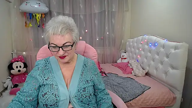 KayleSmoll online show from 01-23-25, 04:19