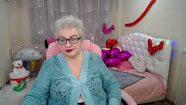 KayleSmoll online show from 02-02-25, 04:59