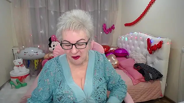 KayleSmoll online show from 02-05-25, 07:20