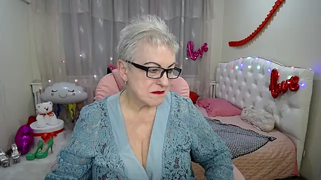 KayleSmoll online show from 02-20-25, 04:28