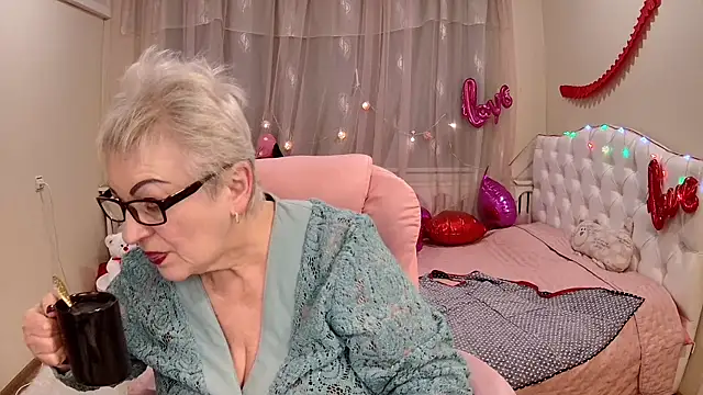 KayleSmoll online show from 03-20-25, 01:46