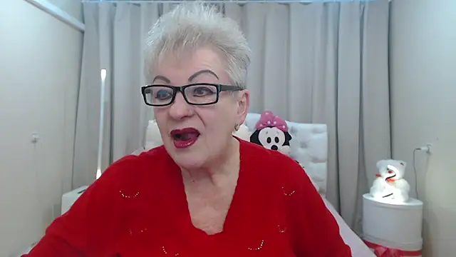 KayleSmoll online show from 01-16-26, 07:29