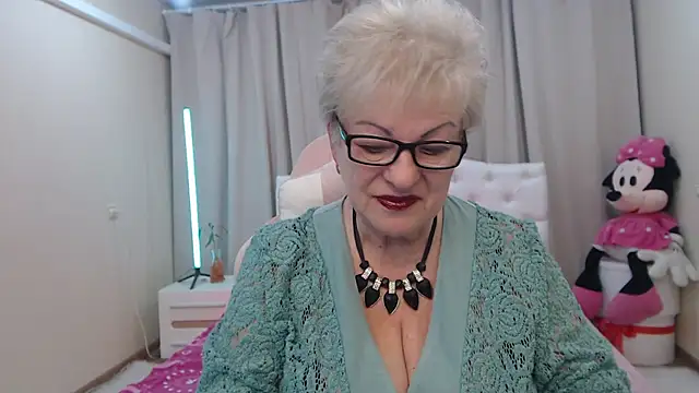 KayleSmoll online show from 05-08-26, 06:35