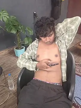 Snapshot of richardjames95 chatting on 10-16-25, 06:09 richardjames95 online show from 10-16-25, 06:09