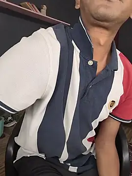 richardjames95 online show from 11-21-25, 06:39