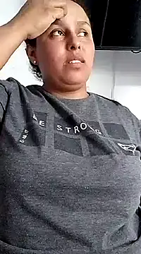 Snapshot of perla_grens chatting on 03-14-25, 07:55 perla grens online show from 03-14-25, 07:55