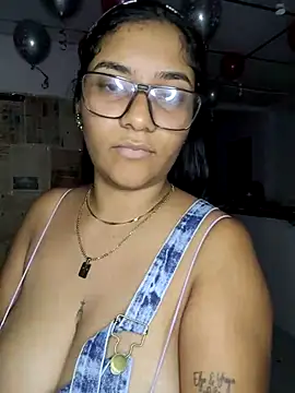 Sofythom1 online show from 02-26-25, 01:53