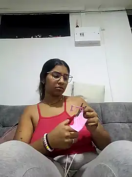 Sofythom1 online show from 10-25-25, 01:35