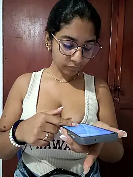 Sofythom1 online show from 01-17-26, 03:11