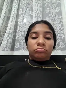 Snapshot of Sofythom1 chatting on 02-22-26, 11:47 Sofythom1 online show from 02-22-26, 11:47