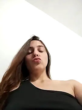 Snapshot of KateDer7 chatting on 02-23-25, 10:49 KateDer7 online show from 02-23-25, 10:49