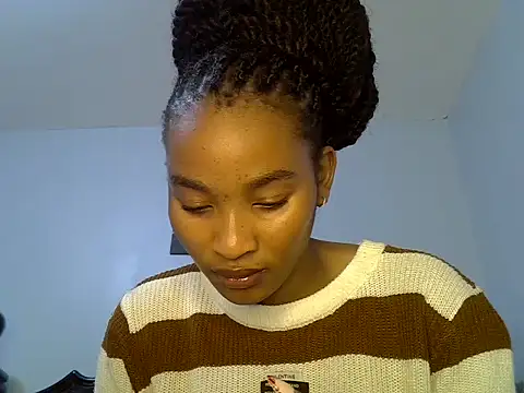 cute-alexis online show from 06-14-26, 09:33