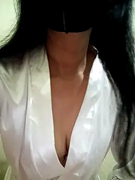 YunLem online show from 02-21-25, 01:11