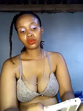 Snapshot of SexyLeopardxx120 chatting on 12-13-24, 05:00 SexyLeopardxx120 online show from 12-13-24, 05:00