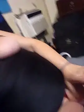 Snapshot of urgoodtime chatting on 03-10-25, 01:32 urgoodtime online show from 03-10-25, 01:32