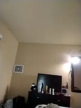 Snapshot of urgoodtime chatting on 04-14-26, 07:03 urgoodtime online show from 04-14-26, 07:03