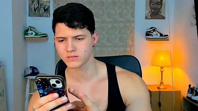 Hazzan Velez online show from 01-26-25, 01:31