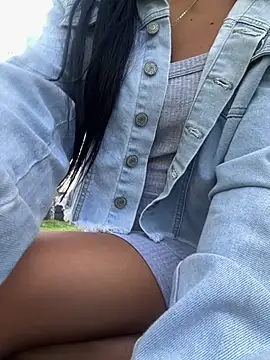 NAUGHTY LITTLE 18 online show from 10-06-25, 09:12