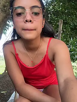 Snapshot of NAUGHTY_LITTLE_18 chatting on 03-04-26, 09:21 NAUGHTY LITTLE 18 online show from 03-04-26, 09:21