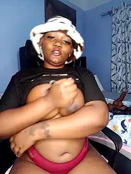 Snapshot of Cherriikenzie chatting on 10-31-25, 07:37 Cherriikenzie online show from 10-31-25, 07:37