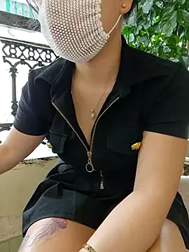 lyna bl online show from 03-23-25, 04:05