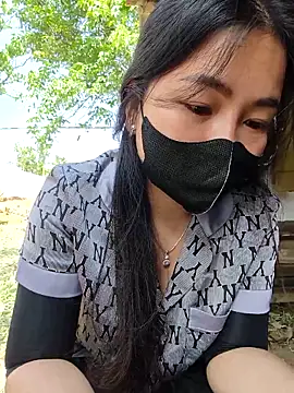 Snapshot of lyna_bl chatting on 03-08-26, 02:04 lyna bl online show from 03-08-26, 02:04