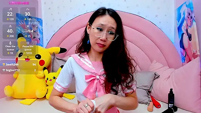 Nao  Chan  online show from 03-10-25, 04:49