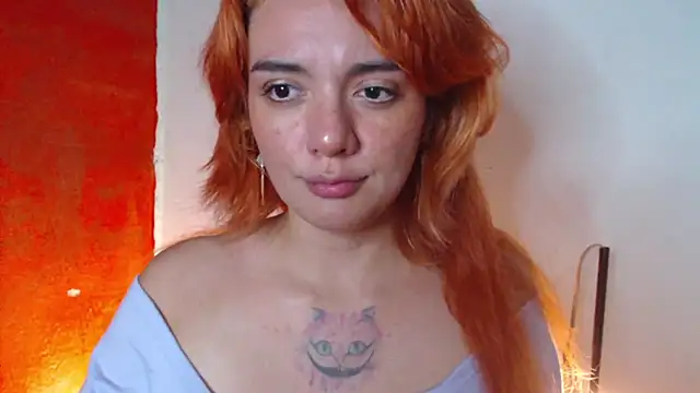 Snapshot of kitten_sweet chatting on 12-08-24, 12:18 kitten sweet online show from 12-08-24, 12:18