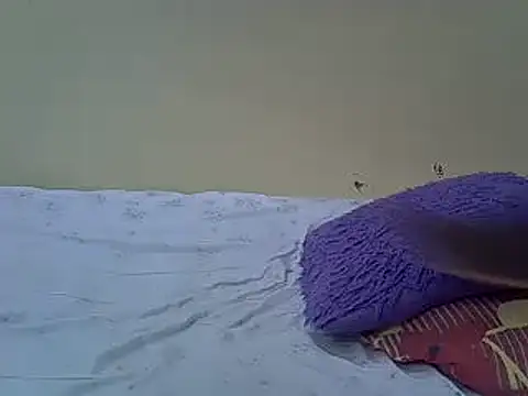 Snapshot of Freakycillia chatting on 03-19-25, 07:07 Freakycillia online show from 03-19-25, 07:07