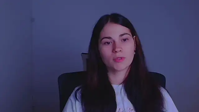 Snapshot of Loon_Amore chatting on 12-02-24, 07:27 Loon Amore online show from 12-02-24, 07:27