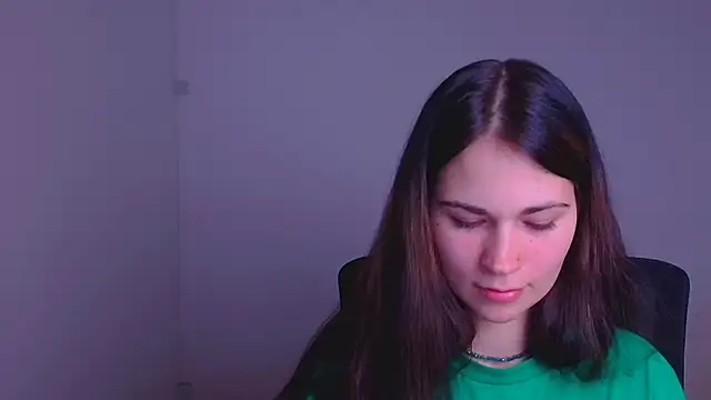 Snapshot of Loon_Amore chatting on 12-25-24, 07:34 Loon Amore online show from 12-25-24, 07:34