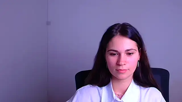 Snapshot of Loon_Amore chatting on 01-04-25, 10:24 Loon Amore online show from 01-04-25, 10:24