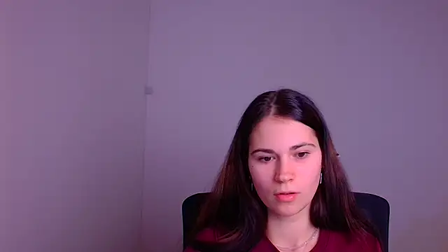 Snapshot of Loon_Amore chatting on 01-08-25, 10:37 Loon Amore online show from 01-08-25, 10:37