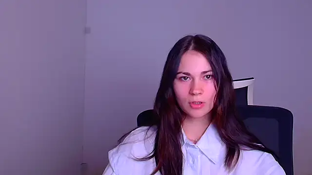 Snapshot of Loon_Amore chatting on 01-22-25, 07:34 Loon Amore online show from 01-22-25, 07:34