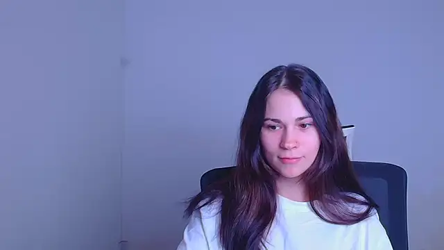 Snapshot of Loon_Amore chatting on 01-29-25, 07:32 Loon Amore online show from 01-29-25, 07:32