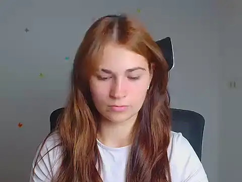 Snapshot of Loon_Amore chatting on 09-23-25, 05:43 Loon Amore online show from 09-23-25, 05:43