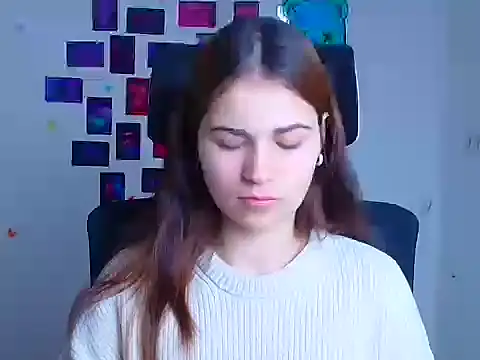 Loon Amore online show from 12-22-25, 07:05