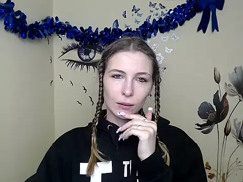 StrangerGi online show from 01-16-25, 01:04