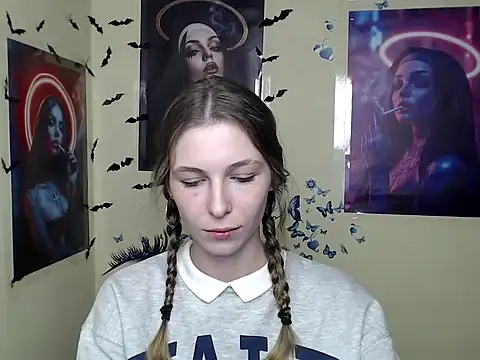 StrangerGi online show from 03-03-25, 03:53