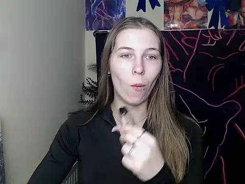 Snapshot of StrangerGi chatting on 03-04-26, 06:52 StrangerGi online show from 03-04-26, 06:52