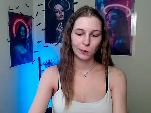 Snapshot of StrangerGi chatting on 03-12-26, 01:06 StrangerGi online show from 03-12-26, 01:06