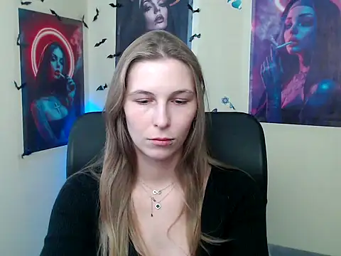 StrangerGi online show from 04-28-26, 11:59