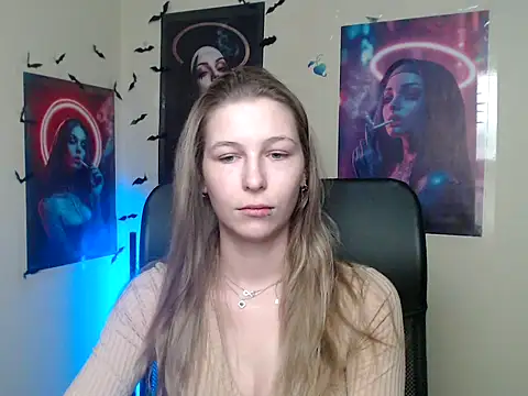 StrangerGi online show from 05-17-26, 06:11