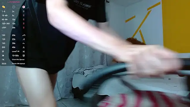 Snapshot of Matthew_Boy_ chatting on 01-18-25, 08:20 Matthew Boy  online show from 01-18-25, 08:20