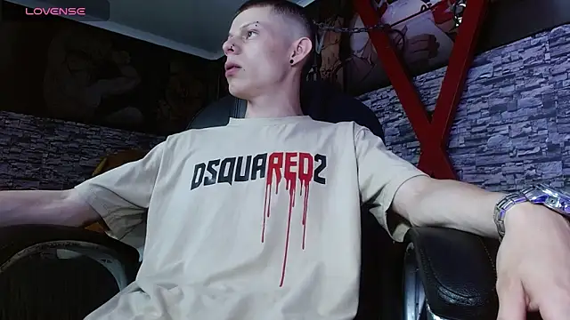 Snapshot of Matthew_Boy_ chatting on 03-12-25, 09:35 Matthew Boy  online show from 03-12-25, 09:35