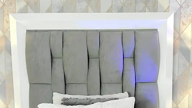 anais cooper online show from 12-17-24, 11:28