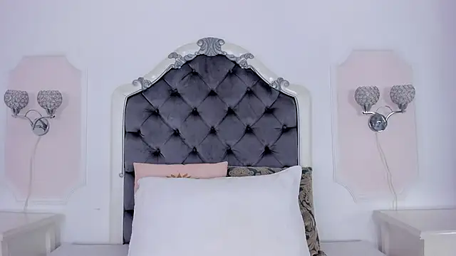 anais cooper online show from 09-23-25, 03:20